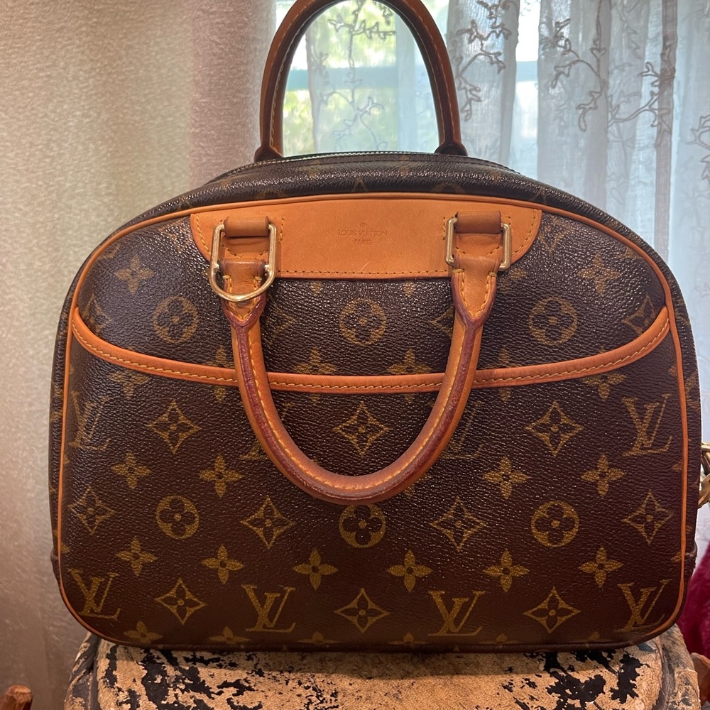 Authentic vintage Louis Vuitton..